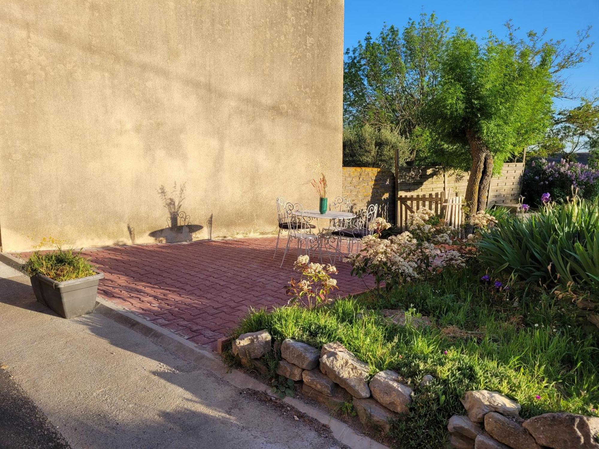 Maison Des Vendangeurs Villarzel-Cabardès Exterior foto